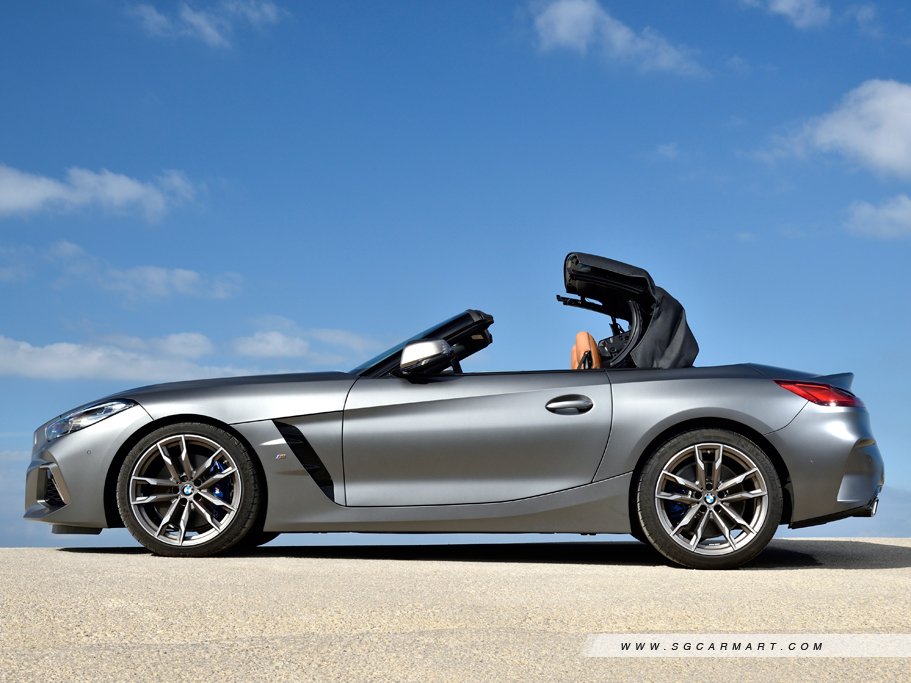https://i.i-sgcm.com/new_cars/cars/12484/12484_g10