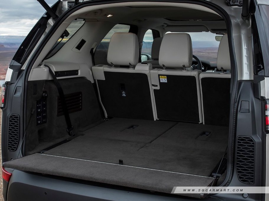https://i.i-sgcm.com/new_cars/cars/12488/12488_g16