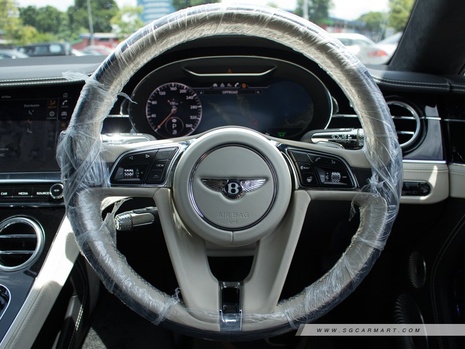 https://i.i-sgcm.com/new_cars/cars/12499/12499_g19