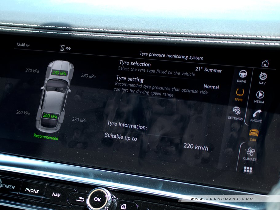 https://i.i-sgcm.com/new_cars/cars/12499/12499_g26