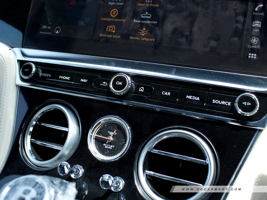 https://i.i-sgcm.com/new_cars/cars/12499/12499_g30