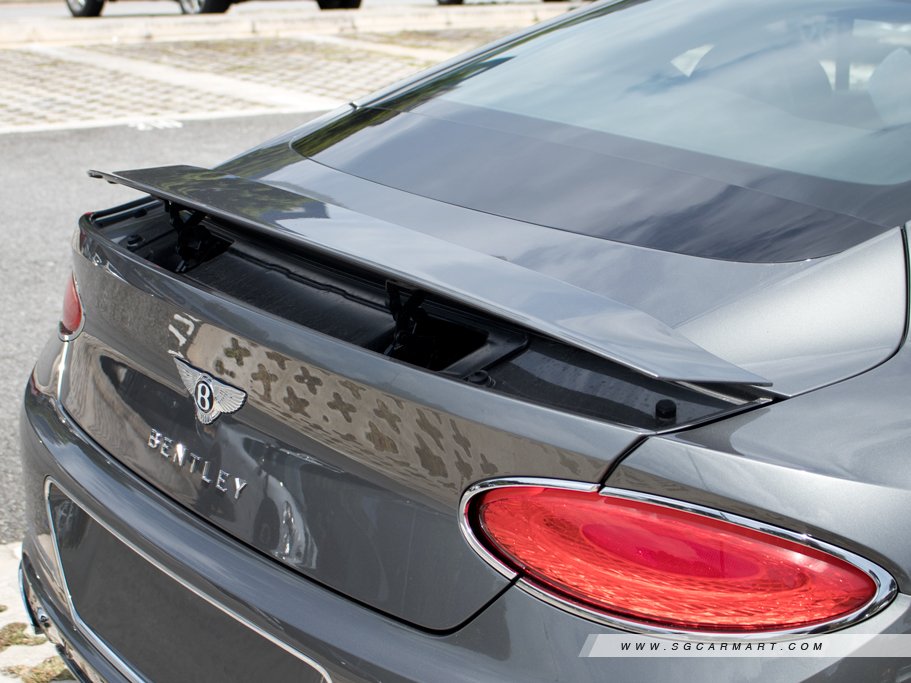 https://i.i-sgcm.com/new_cars/cars/12499/12499_g9