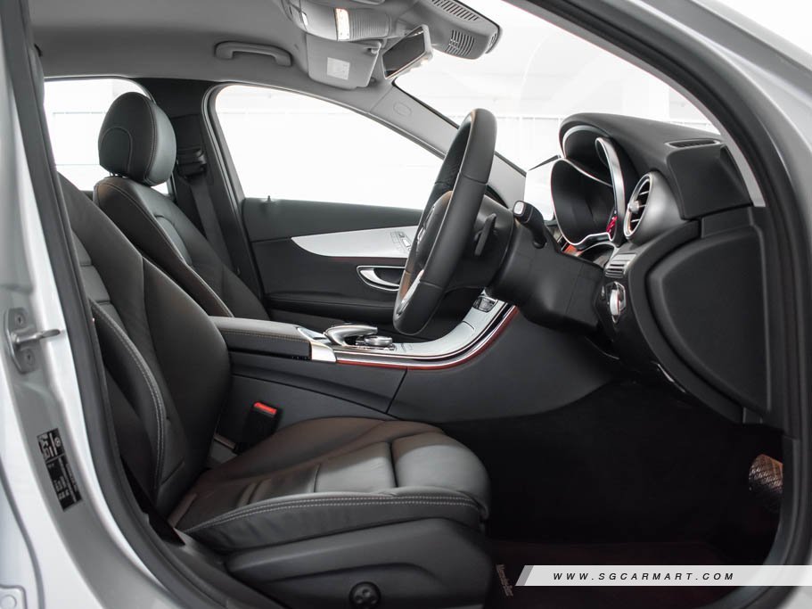 https://i.i-sgcm.com/new_cars/cars/12508/12508_g26
