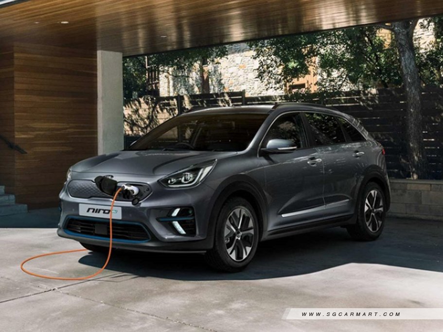 https://i.i-sgcm.com/new_cars/cars/12509/12509_g2
