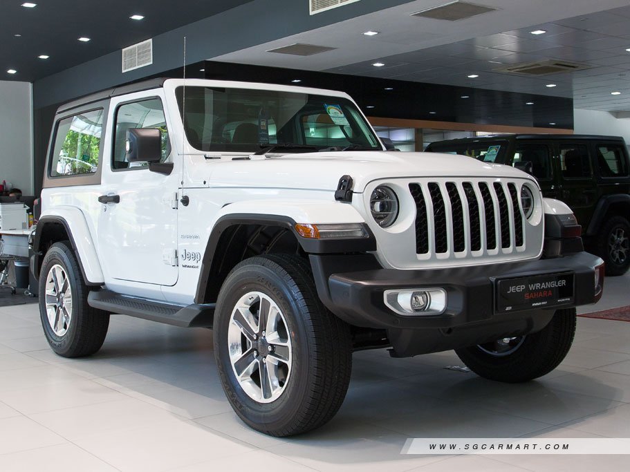 https://i.i-sgcm.com/new_cars/cars/12515/12515_g21
