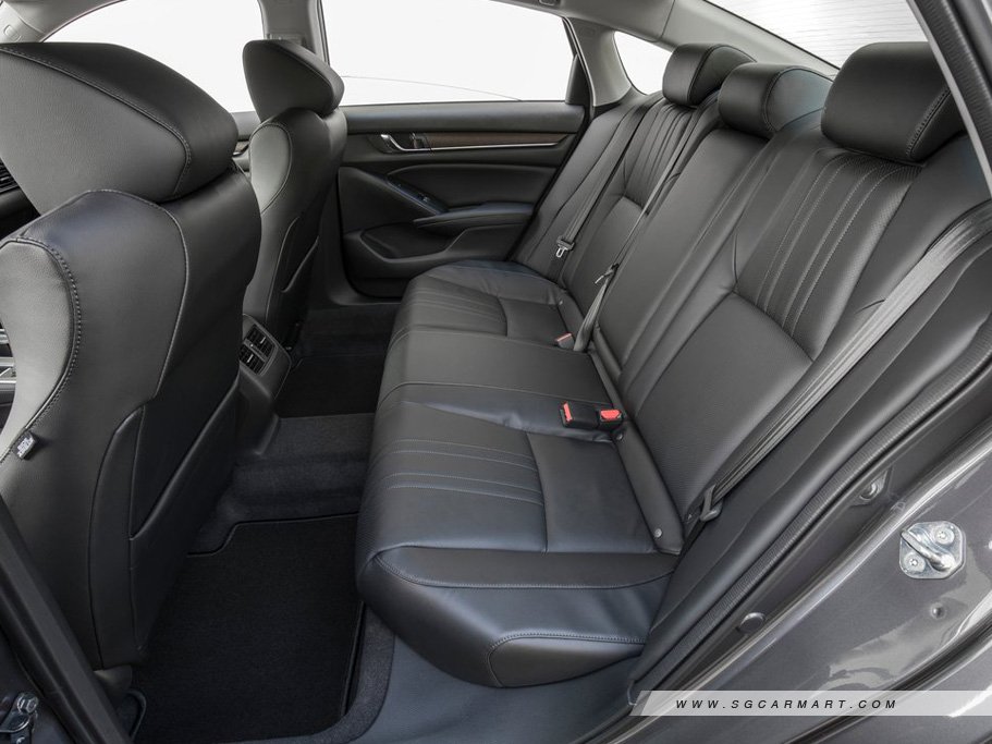 https://i.i-sgcm.com/new_cars/cars/12518/12518_g21
