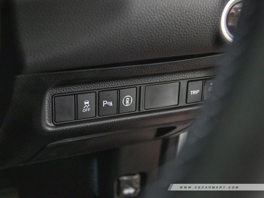 https://i.i-sgcm.com/new_cars/cars/12518/12518_g45