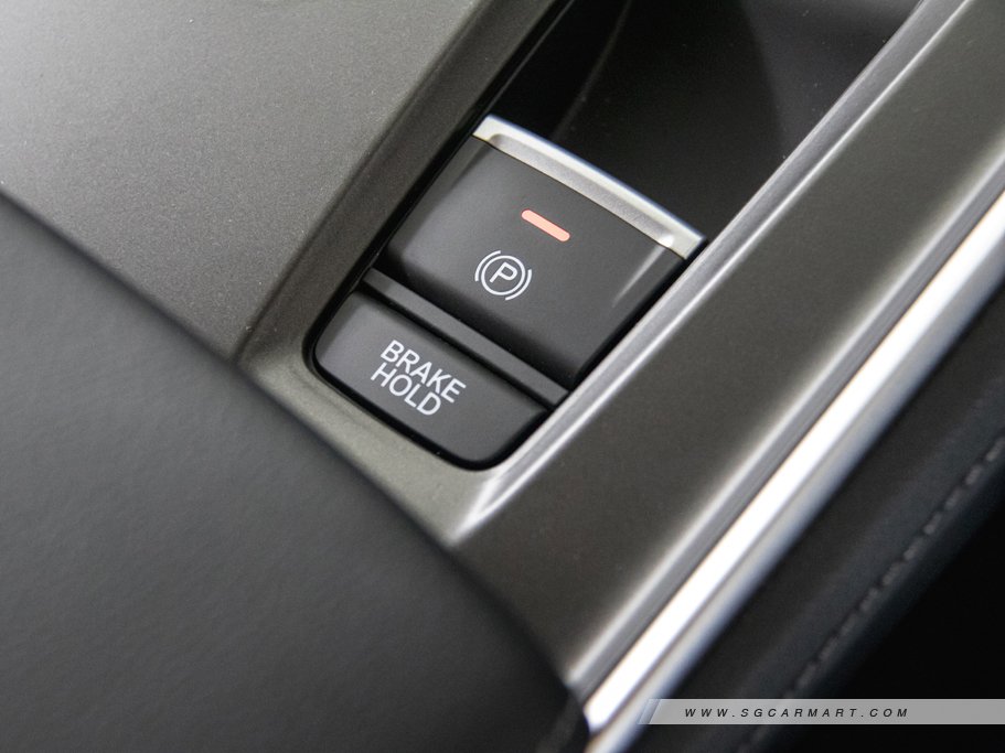 https://i.i-sgcm.com/new_cars/cars/12518/12518_g55