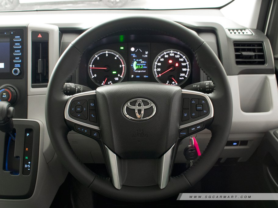 https://i.i-sgcm.com/new_cars/cars/12533/12533_g20
