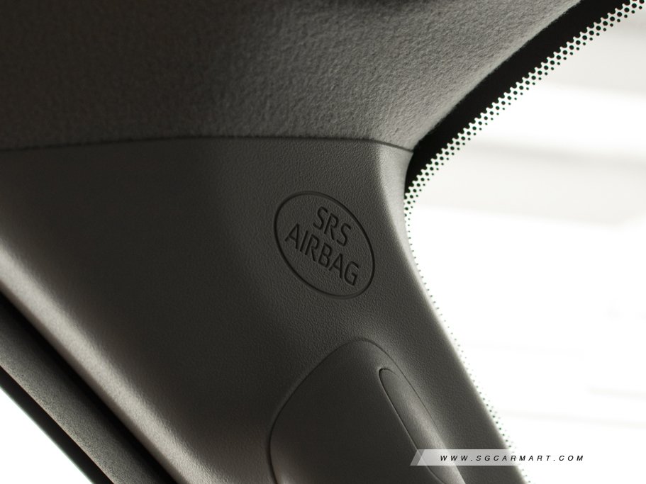 https://i.i-sgcm.com/new_cars/cars/12533/12533_g27