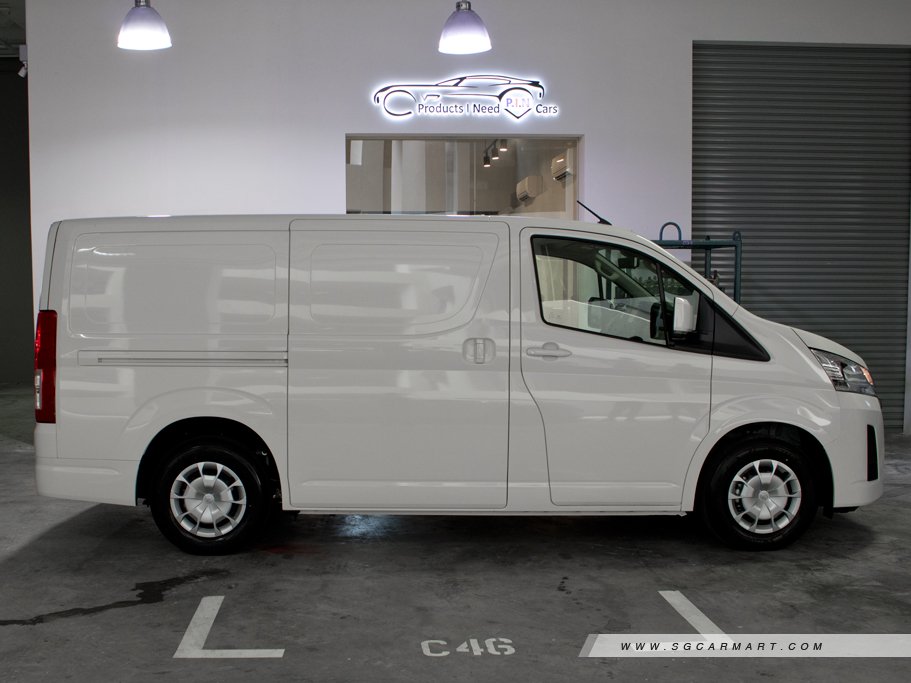 https://i.i-sgcm.com/new_cars/cars/12533/12533_g5