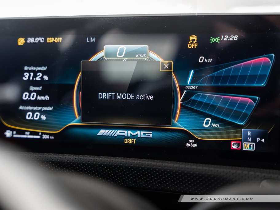 https://i.i-sgcm.com/new_cars/cars/12534/12534_g108