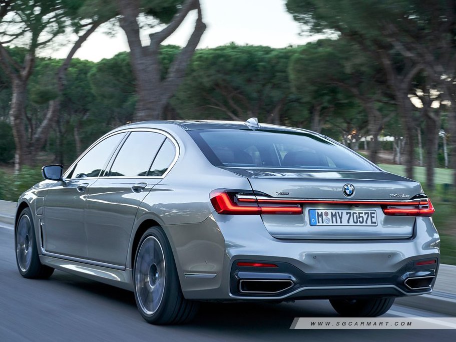 https://i.i-sgcm.com/new_cars/cars/12535/12535_g15