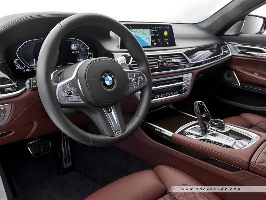 https://i.i-sgcm.com/new_cars/cars/12535/12535_g24