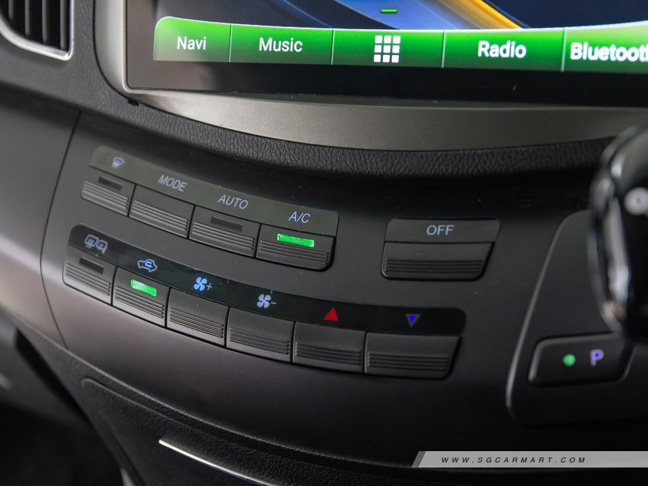 https://i.i-sgcm.com/new_cars/cars/12537/12537_g43