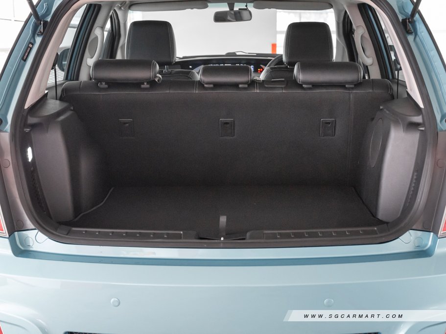 https://i.i-sgcm.com/new_cars/cars/12537/12537_g48