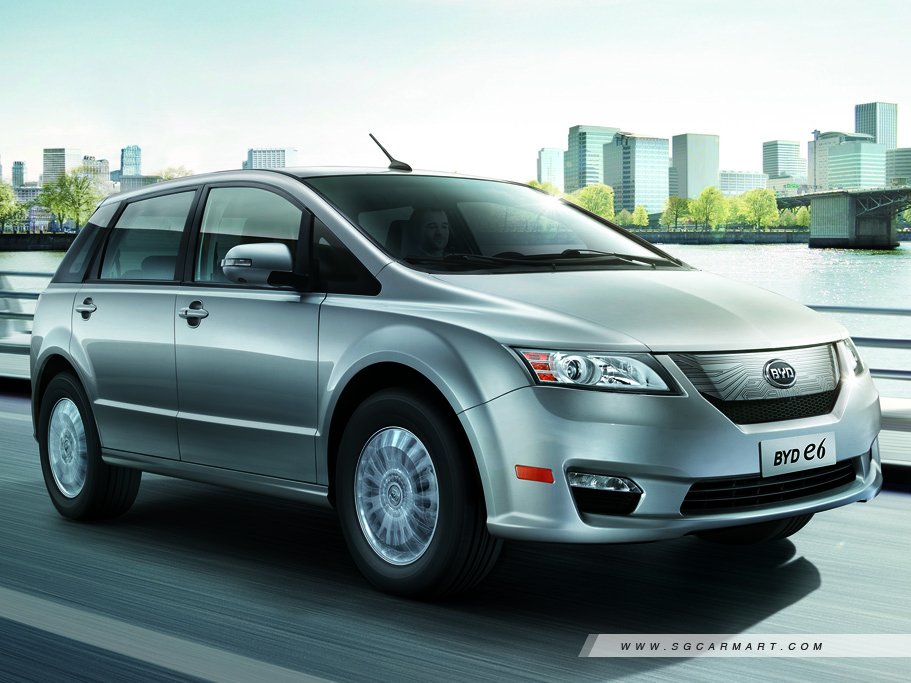 https://i.i-sgcm.com/new_cars/cars/12537/12537_g8