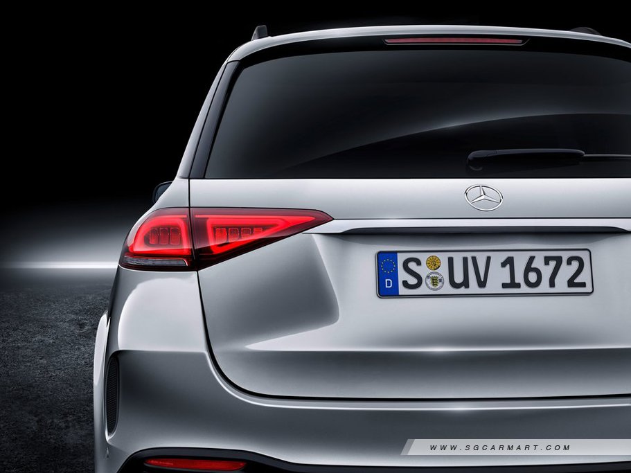 https://i.i-sgcm.com/new_cars/cars/12538/12538_g15