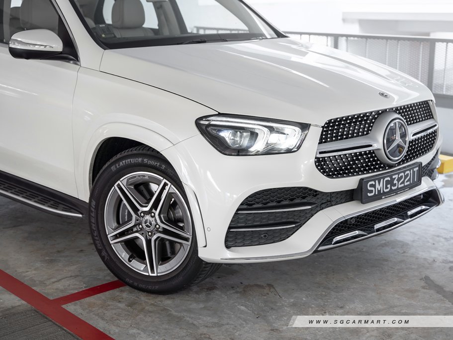 https://i.i-sgcm.com/new_cars/cars/12538/12538_g30