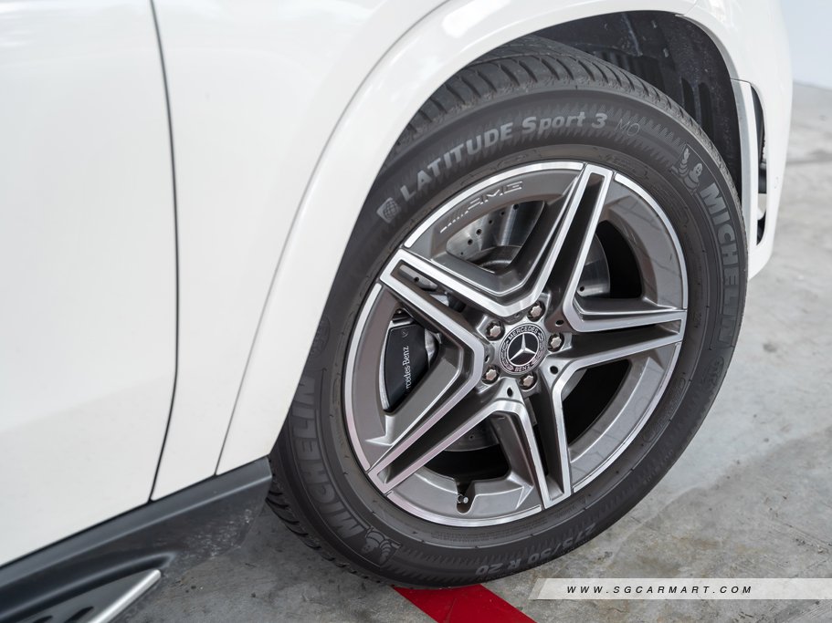 https://i.i-sgcm.com/new_cars/cars/12538/12538_g32