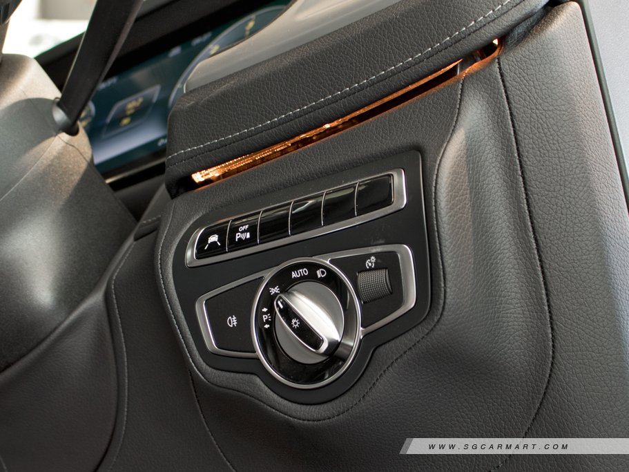 https://i.i-sgcm.com/new_cars/cars/12544/12544_g17