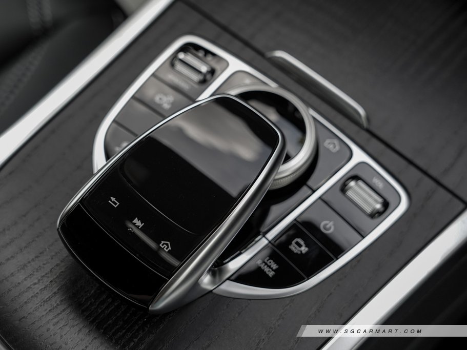 https://i.i-sgcm.com/new_cars/cars/12544/12544_g184