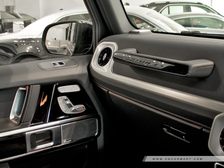 https://i.i-sgcm.com/new_cars/cars/12544/12544_g30