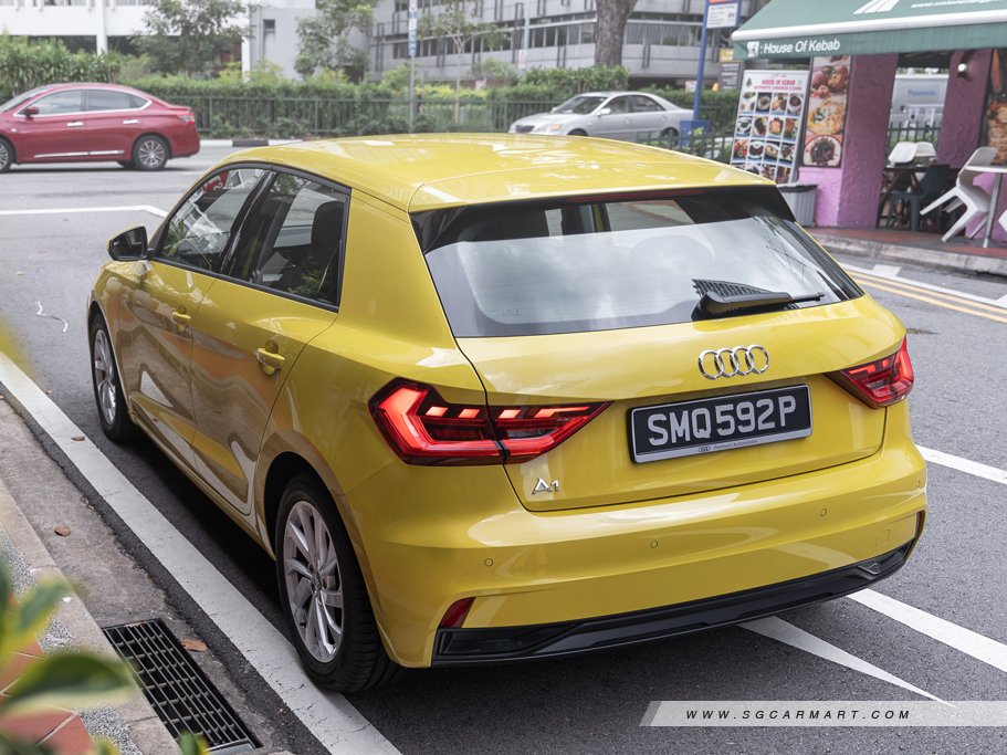 https://i.i-sgcm.com/new_cars/cars/12546/12546_g37