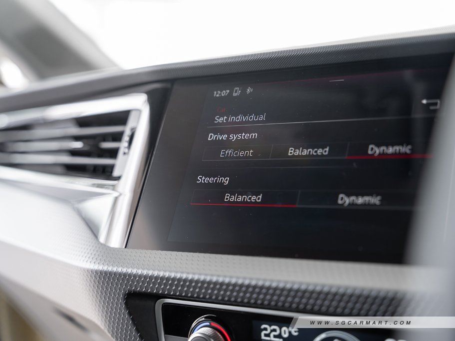 https://i.i-sgcm.com/new_cars/cars/12546/12546_g54