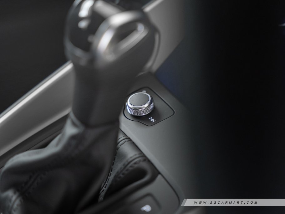 https://i.i-sgcm.com/new_cars/cars/12546/12546_g58
