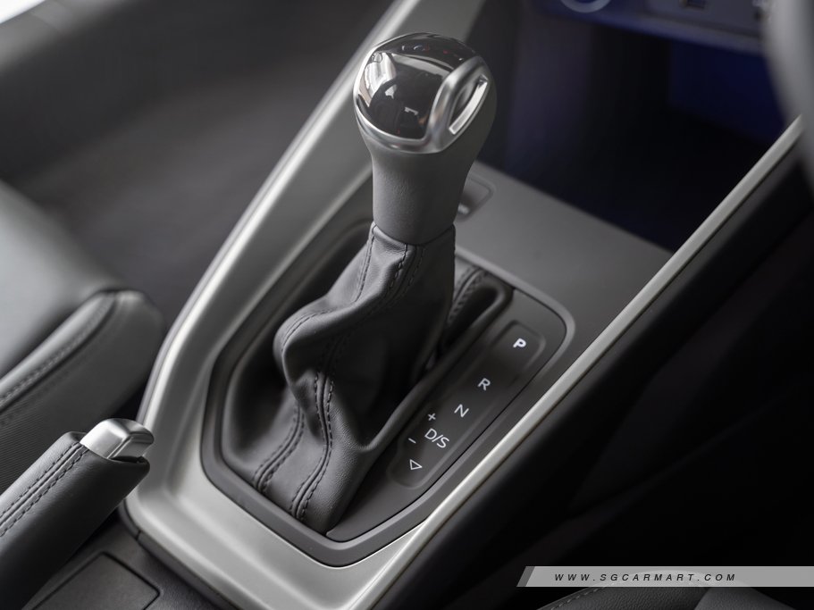 https://i.i-sgcm.com/new_cars/cars/12546/12546_g59