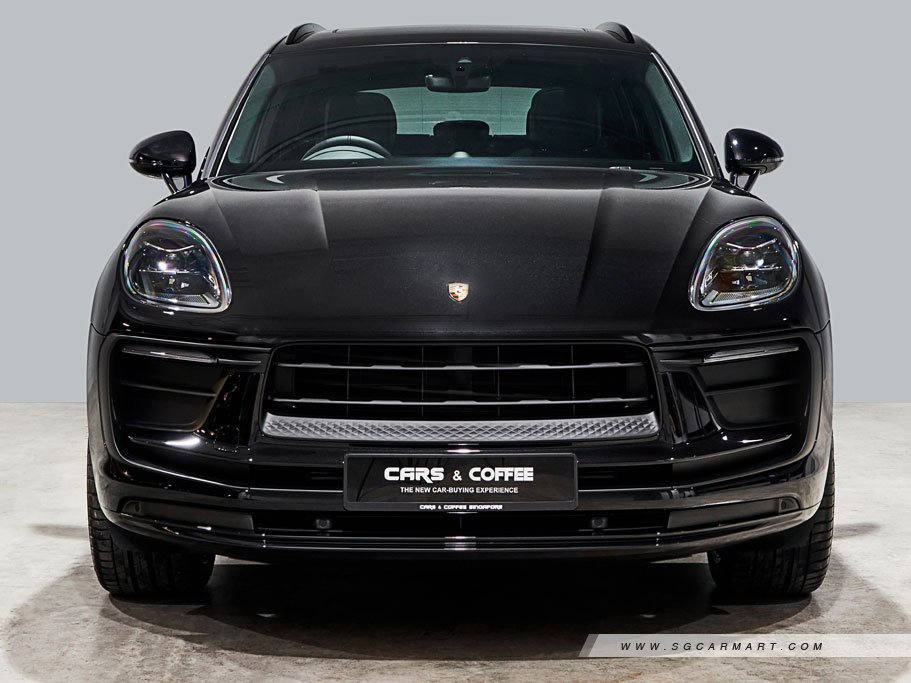 https://i.i-sgcm.com/new_cars/cars/12548/12548_g110