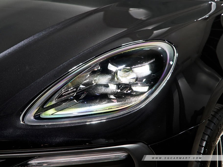 https://i.i-sgcm.com/new_cars/cars/12548/12548_g113