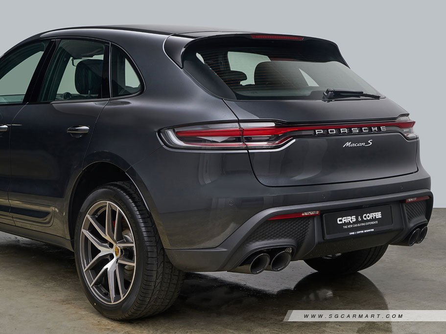 https://i.i-sgcm.com/new_cars/cars/12548/12548_g157