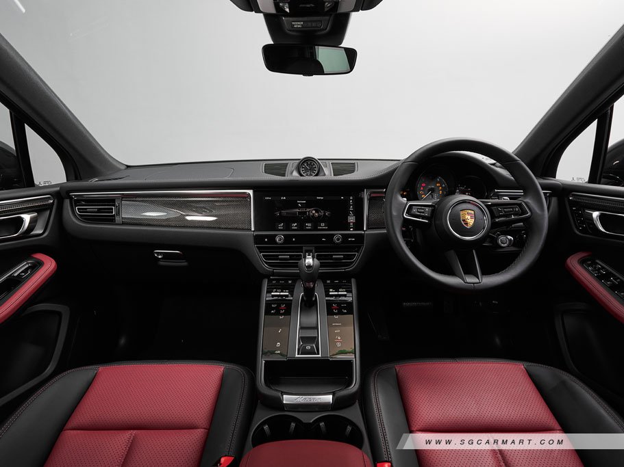 https://i.i-sgcm.com/new_cars/cars/12548/12548_g165