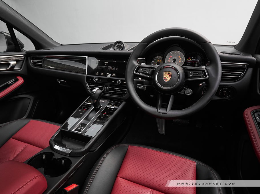 https://i.i-sgcm.com/new_cars/cars/12548/12548_g166