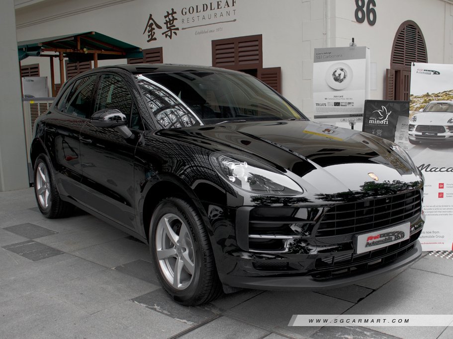 https://i.i-sgcm.com/new_cars/cars/12548/12548_g1
