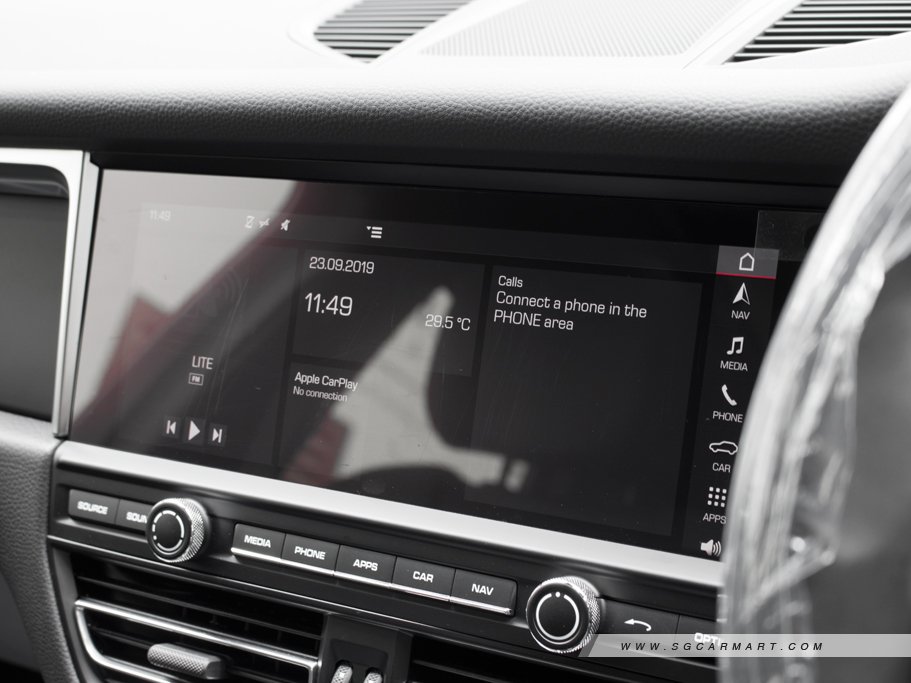 https://i.i-sgcm.com/new_cars/cars/12548/12548_g25