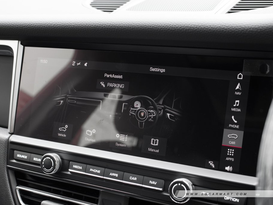 https://i.i-sgcm.com/new_cars/cars/12548/12548_g27