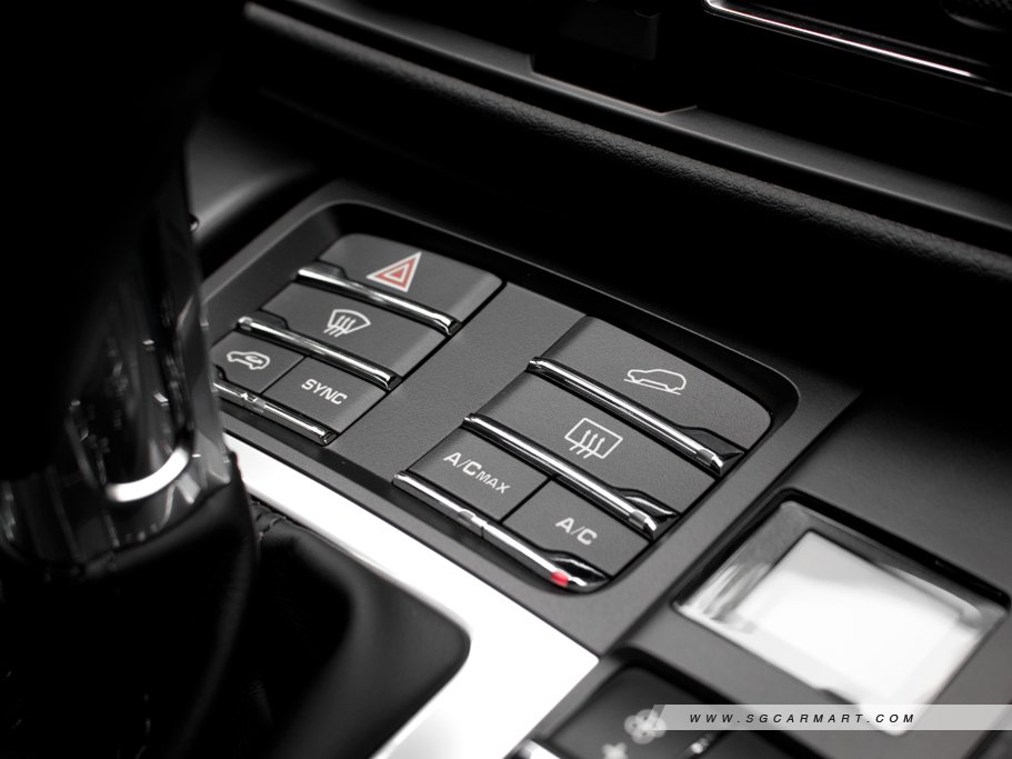 https://i.i-sgcm.com/new_cars/cars/12548/12548_g30