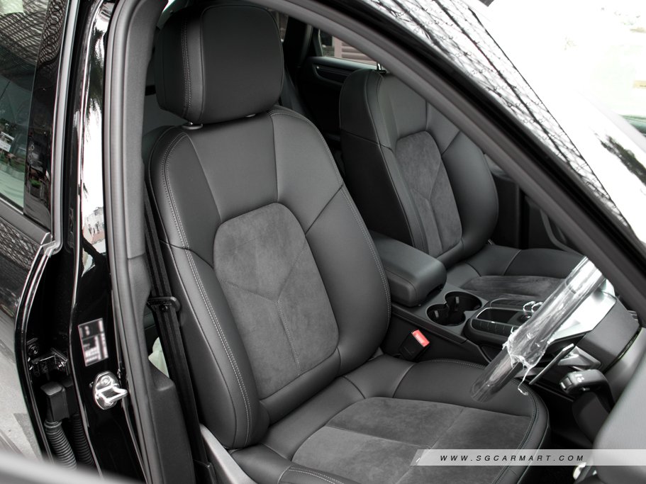 https://i.i-sgcm.com/new_cars/cars/12548/12548_g36