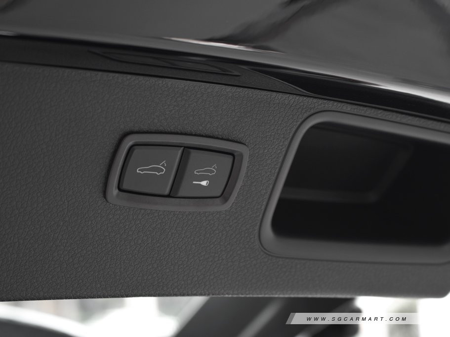 https://i.i-sgcm.com/new_cars/cars/12548/12548_g41