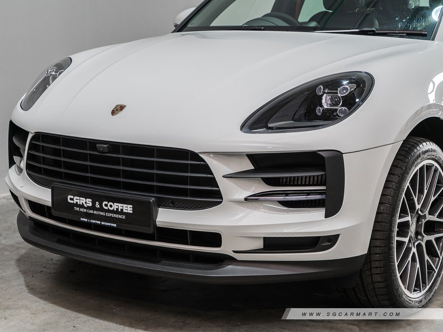 https://i.i-sgcm.com/new_cars/cars/12548/12548_g48