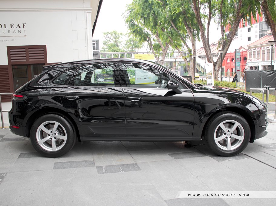 https://i.i-sgcm.com/new_cars/cars/12548/12548_g4