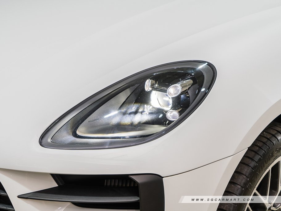 https://i.i-sgcm.com/new_cars/cars/12548/12548_g51