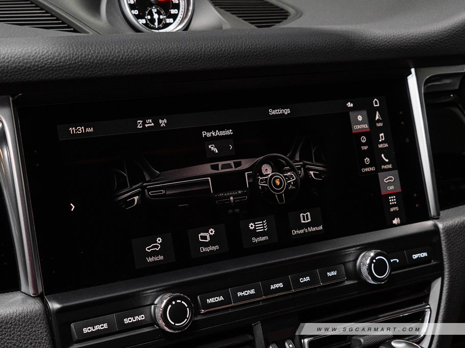 https://i.i-sgcm.com/new_cars/cars/12548/12548_g73