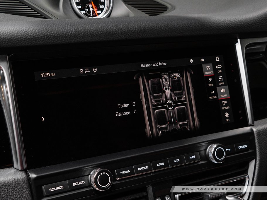 https://i.i-sgcm.com/new_cars/cars/12548/12548_g76