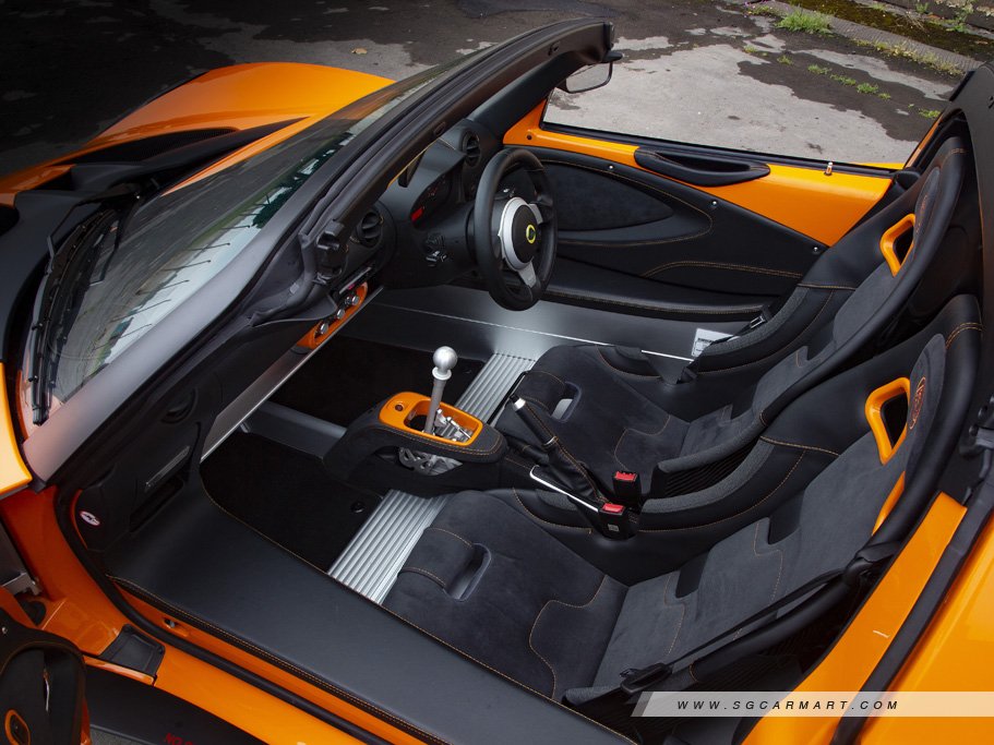 https://i.i-sgcm.com/new_cars/cars/12549/12549_g31
