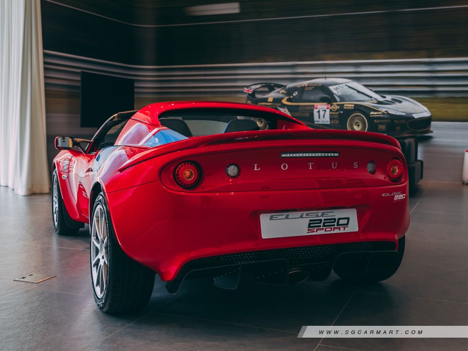 https://i.i-sgcm.com/new_cars/cars/12549/12549_g4