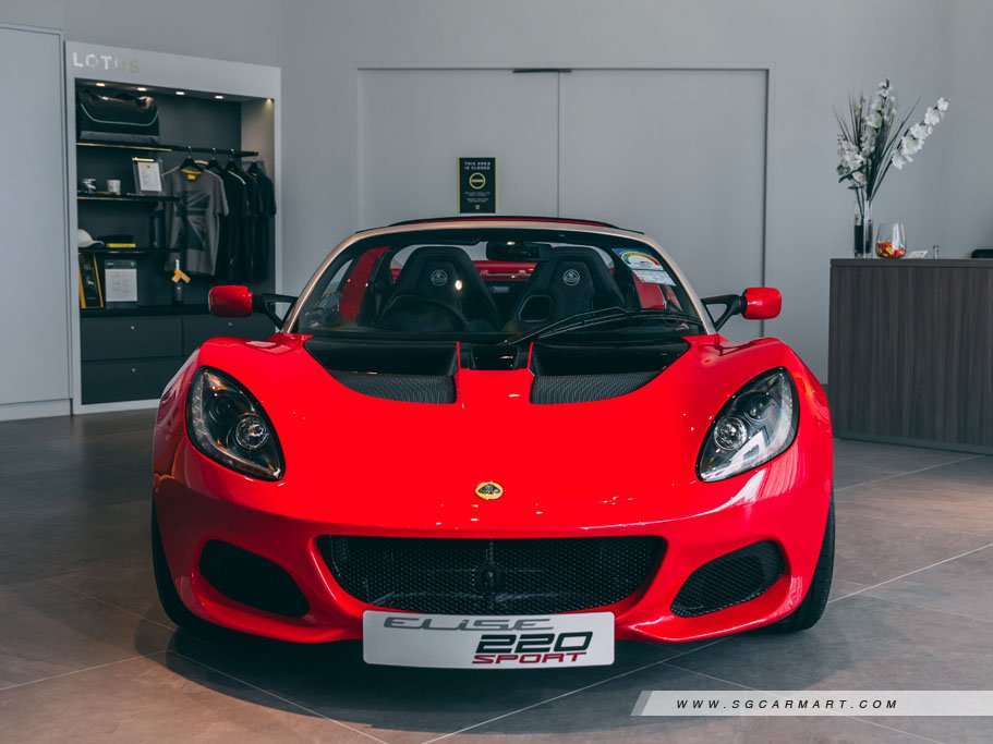 https://i.i-sgcm.com/new_cars/cars/12549/12549_g5